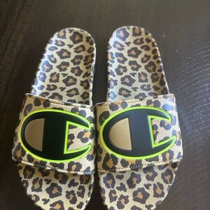 Champion Kids Leopard Pattern Sandals